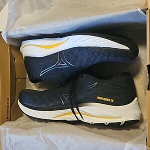 Mizuno Wave Rider 26 2E J1GC220402 411375, 9ZMG Brand New !!
